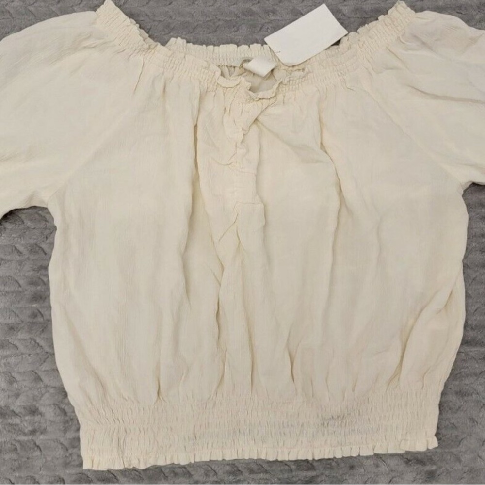 Women's Cream Off-Shoulder Top